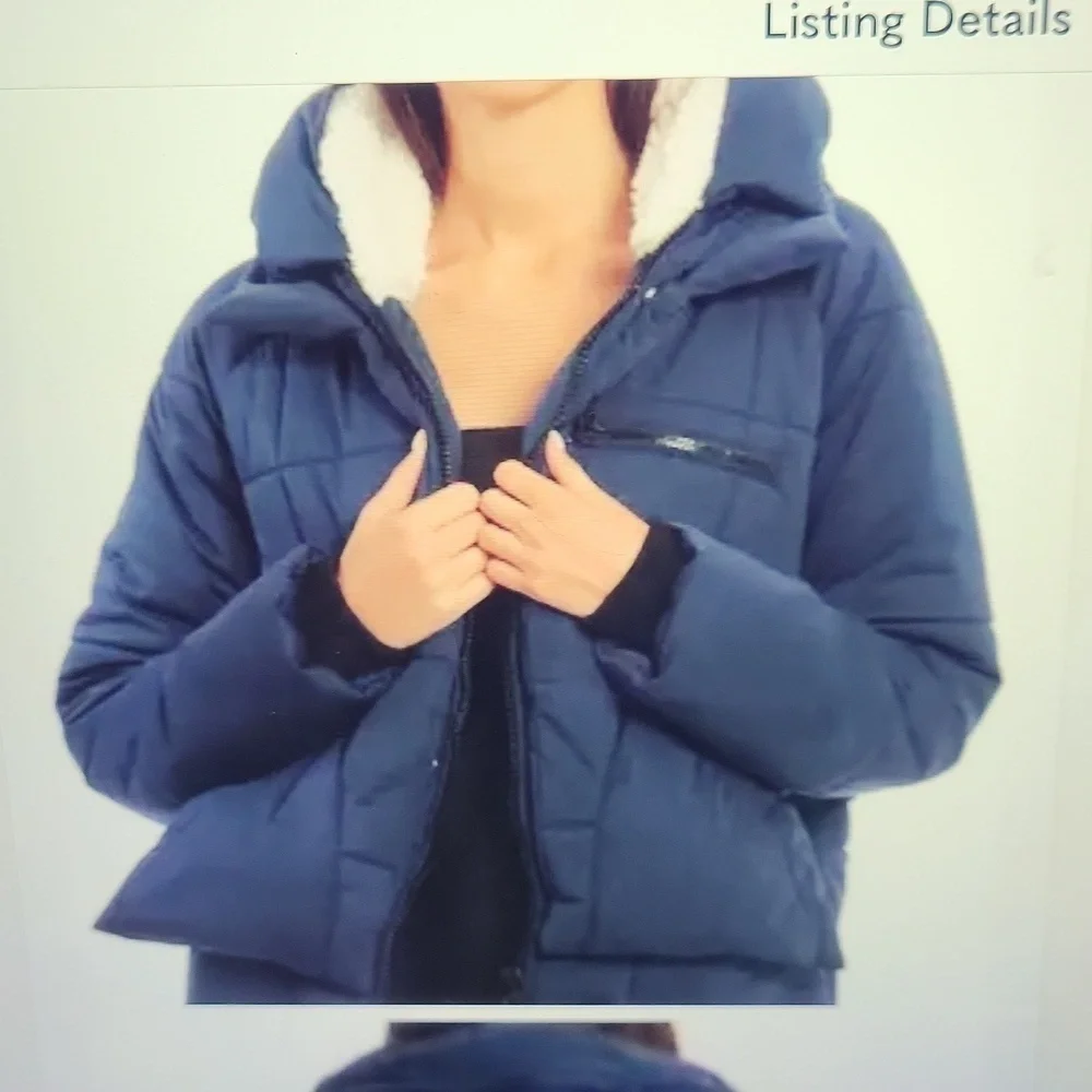 AVEC LES FILLES Thermal Puff Jacket Small NWT Navy